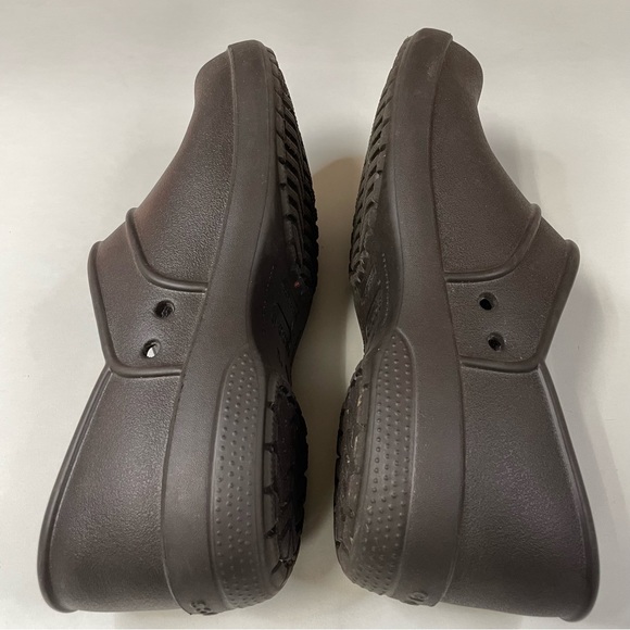 Crocs Women’s Shoes Slip On Clogs Size 9 Solid Brown #1219 - Picture 6 of 11